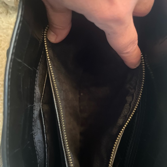 Black Michael Kors tote with imprinted alligator pattern - Picture 6 of 10